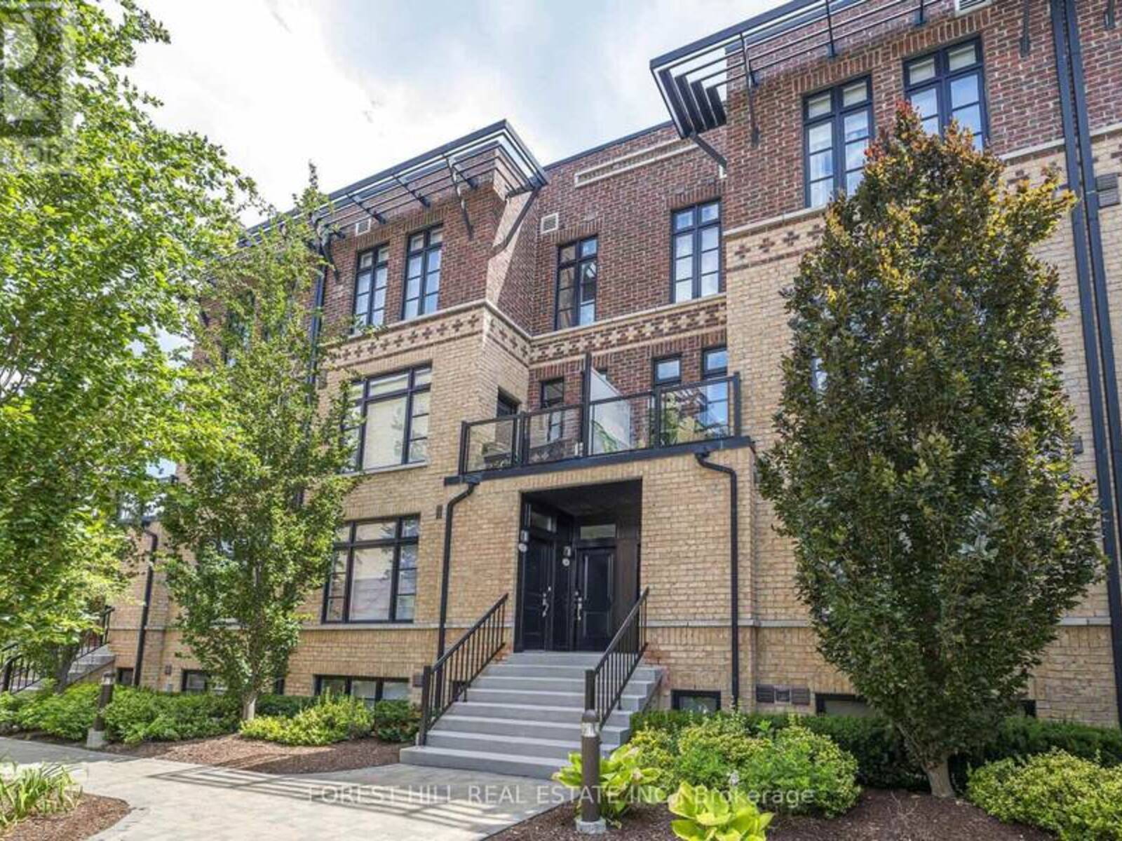 28 - 8169 KIPLING AVENUE, Vaughan, Ontario L4L 0G4