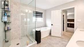 4 SWEET CICELY STREET | Midhurst Ontario | Slide Image Thirty-three