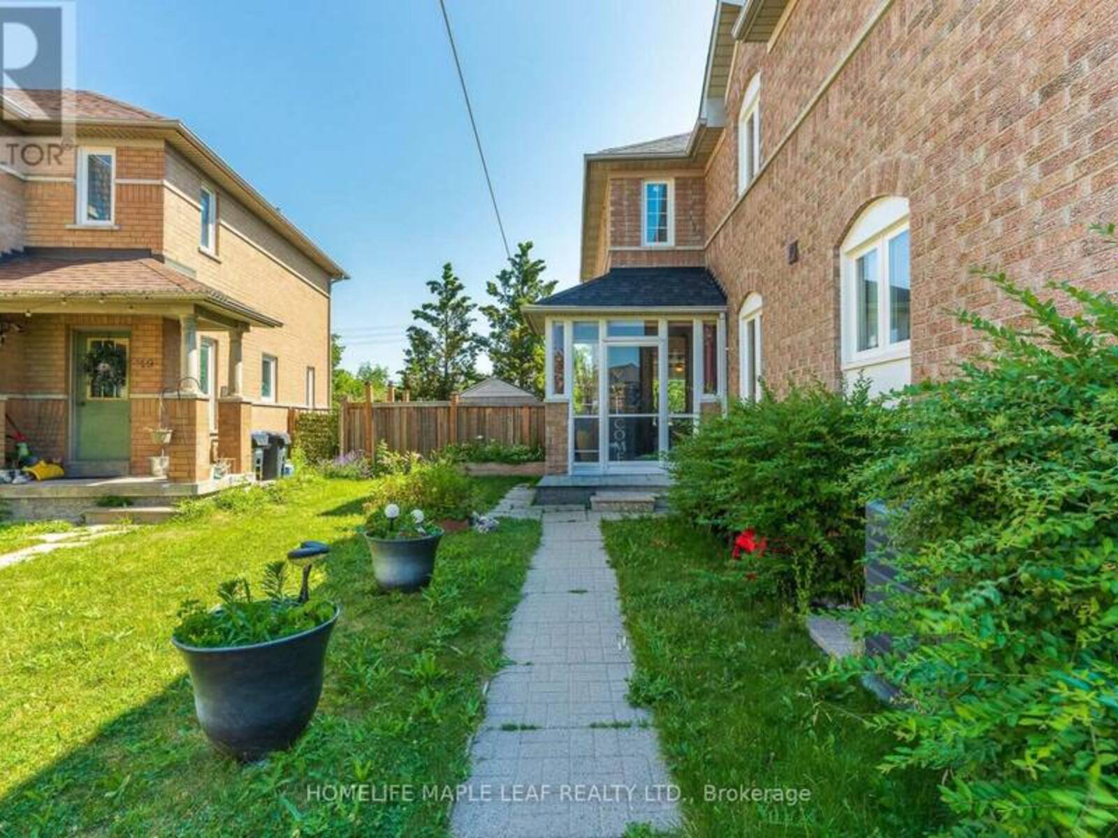 43 MORNINGMIST STREET, Brampton, Ontario L6R 2A6