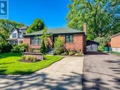 538 FOURTH LINE Oakville Ontario, L6L 5A8