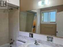 36 HALL STREET | Richmond Hill Ontario | Slide Image Twelve
