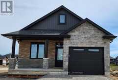 183 CRADDOCK BOULEVARD | Jarvis Ontario | Slide Image One