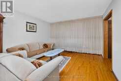 162 WIGWOSS DRIVE | Vaughan Ontario | Slide Image Six