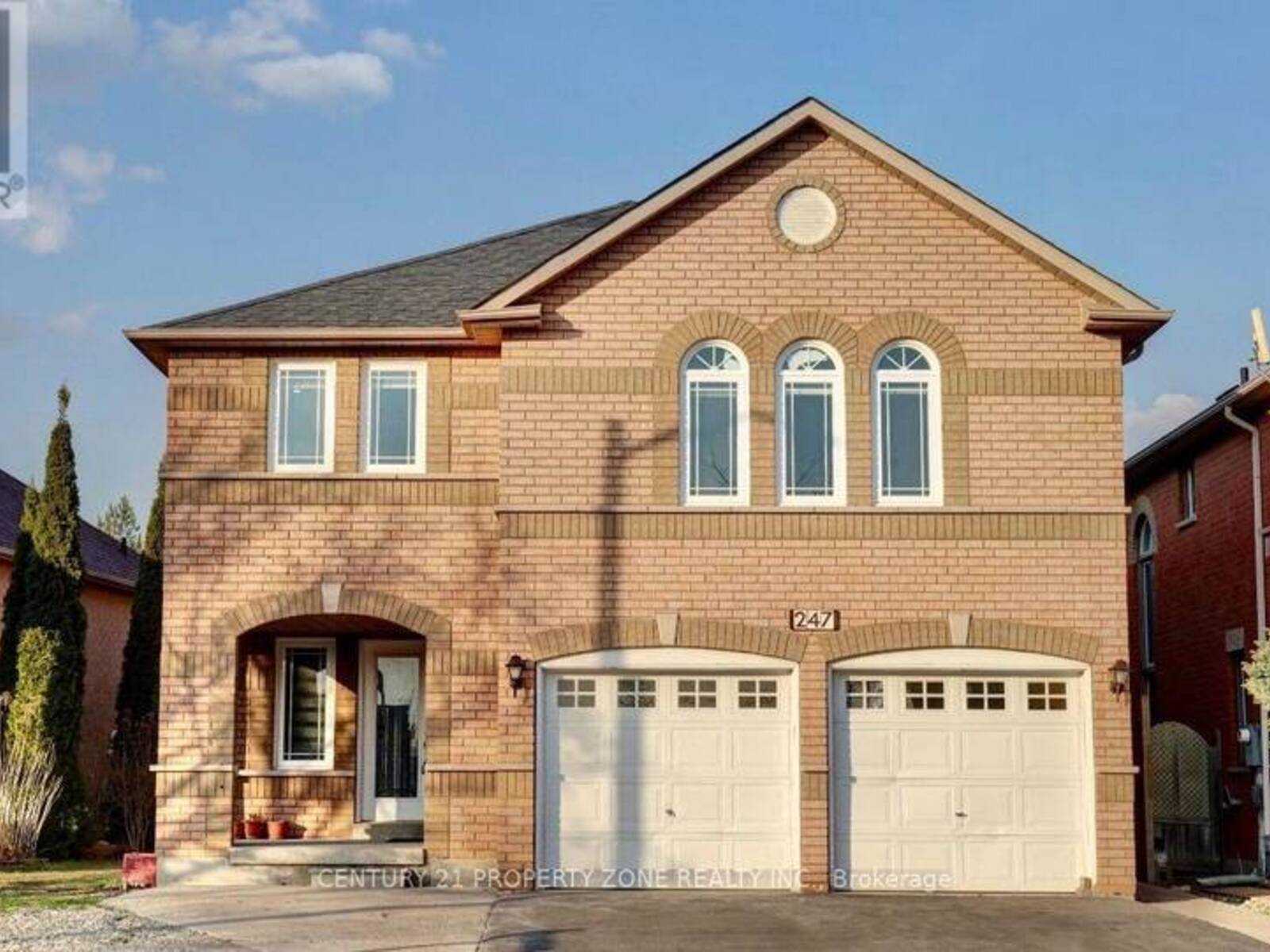 247 CRESTHAVEN ROAD, Brampton, Ontario L7A 1K8