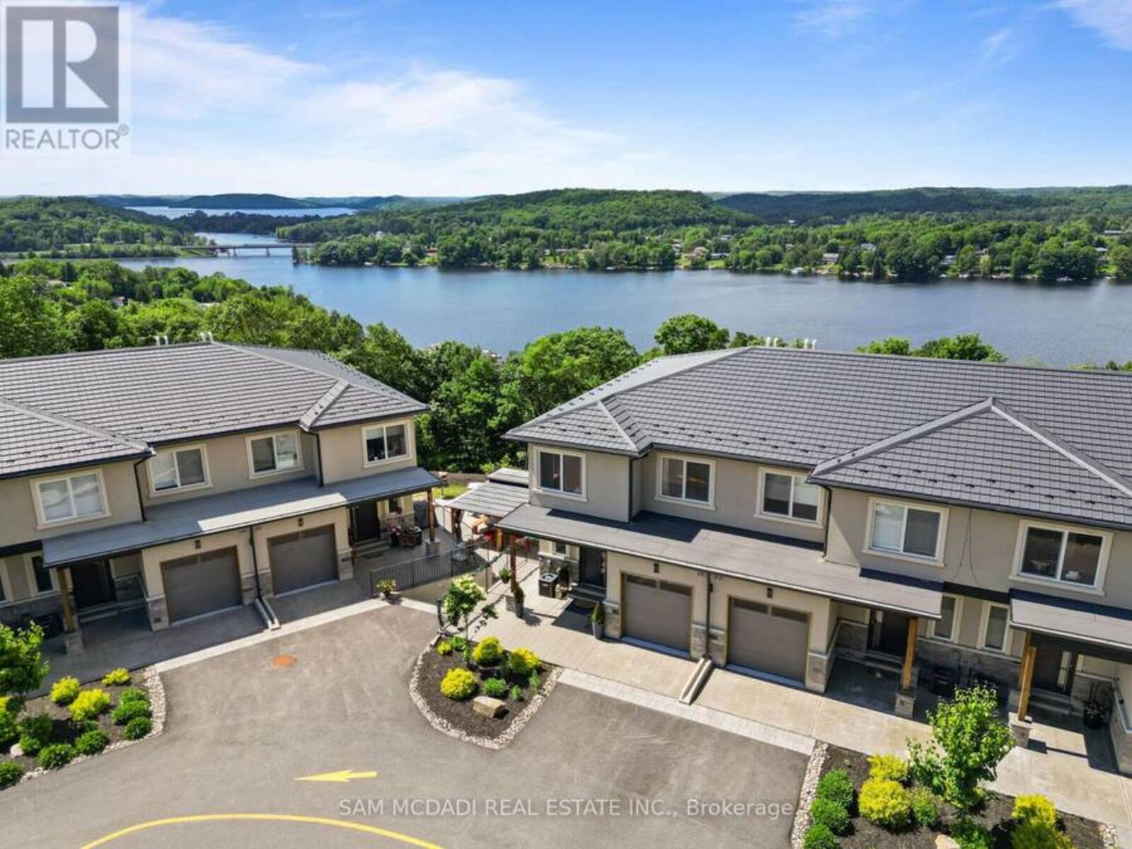 21 HORIZON LANE, Huntsville, Ontario P1H 1V5