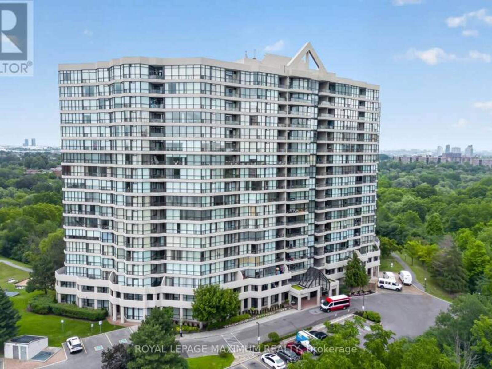 717 - 5 ROWNTREE ROAD, Toronto, Ontario M9V 5G9