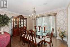 25 QUEENSBOROUGH CRESCENT | Toronto Ontario | Slide Image Eight