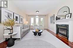 95 ALPINE CRESCENT | Richmond Hill Ontario | Slide Image Eighteen