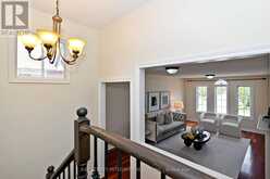 95 ALPINE CRESCENT | Richmond Hill Ontario | Slide Image Thirty