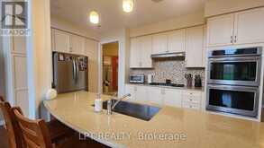 12 PLOWRIGHT ROAD | Springwater Ontario | Slide Image Thirteen