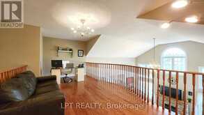 12 PLOWRIGHT ROAD | Springwater Ontario | Slide Image Twenty-nine