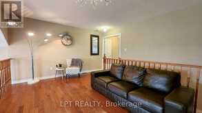 12 PLOWRIGHT ROAD | Springwater Ontario | Slide Image Thirty