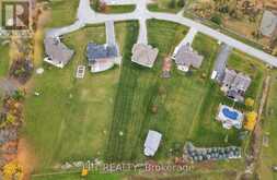 12 PLOWRIGHT ROAD | Springwater Ontario | Slide Image Thirty-eight