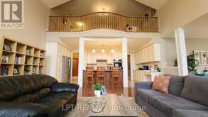 12 PLOWRIGHT ROAD | Springwater Ontario | Slide Image Six