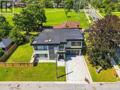 52 GRANTBROOK STREET N Toronto Ontario, M2R 2E9