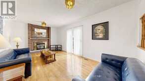 59 KILCHURN CASTLE DRIVE | Toronto Ontario | Slide Image Thirteen