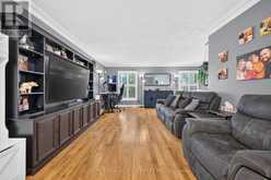 6998 GLENGOWAN CRESCENT | Niagara Falls Ontario | Slide Image Six
