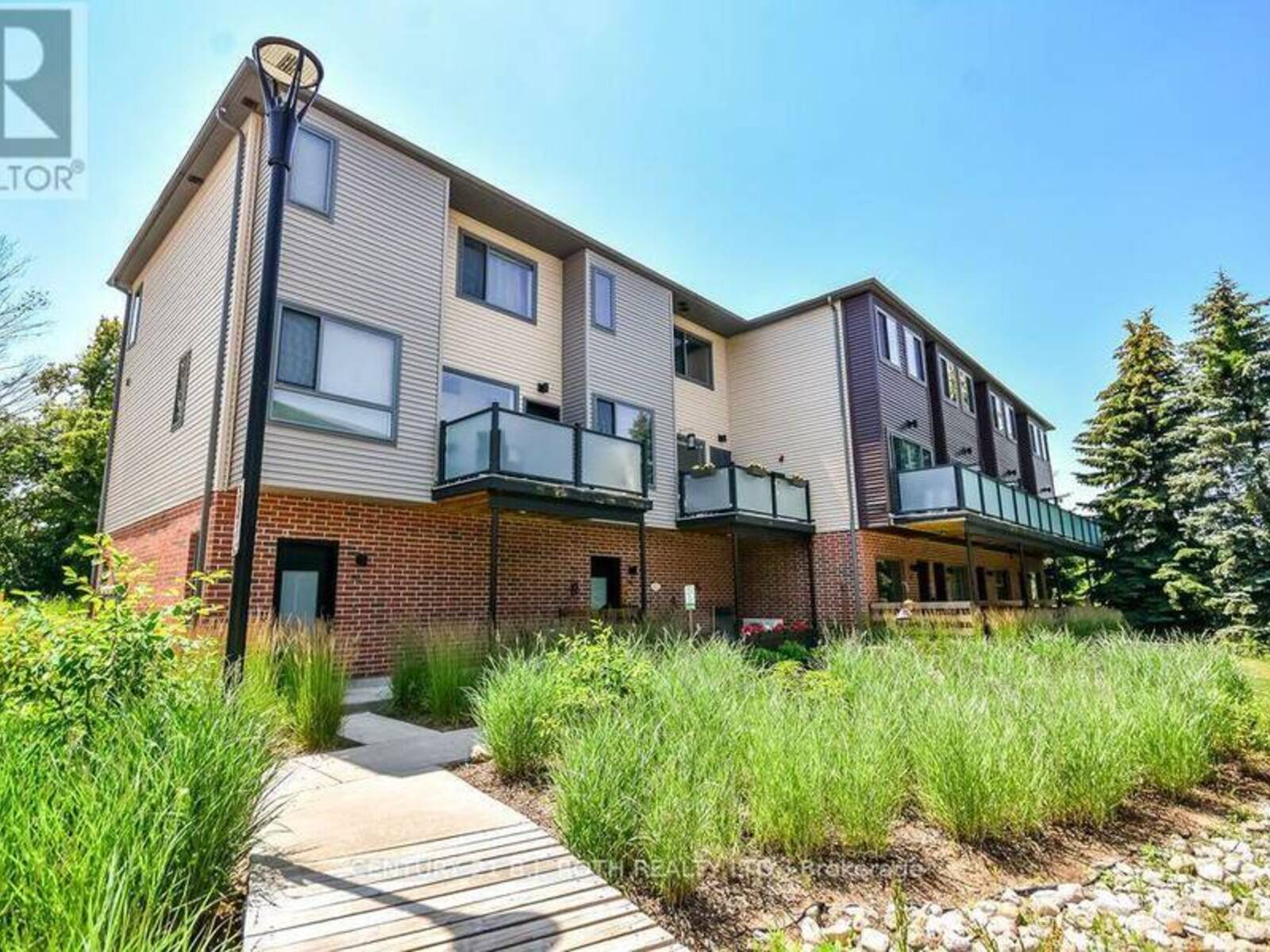 #86 - 369 ESSA ROAD, Barrie, Ontario L4N 9C8