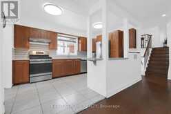 31 FRANKTON CRESCENT | Toronto Ontario | Slide Image Eleven