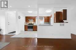 31 FRANKTON CRESCENT | Toronto Ontario | Slide Image Thirteen