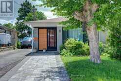 31 FRANKTON CRESCENT | Toronto Ontario | Slide Image Four