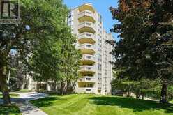 807 - 8 VILLAGE GREEN BOULEVARD | Hamilton Ontario | Slide Image Thirty-one