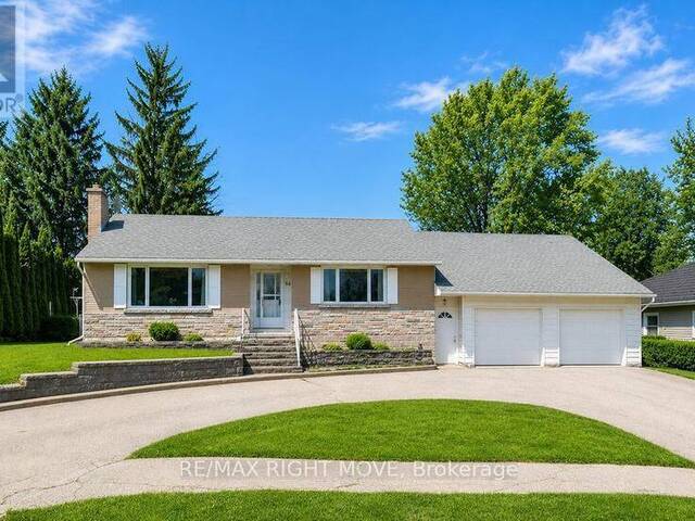94 FITTONS ROAD E Orillia Ontario, L3V 2J5 - 3 Bedrooms Home For Sale