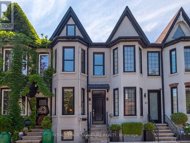 40 BRIGHT STREET Toronto Ontario, M5A 3H4 - 3 Bedrooms Home For Sale
