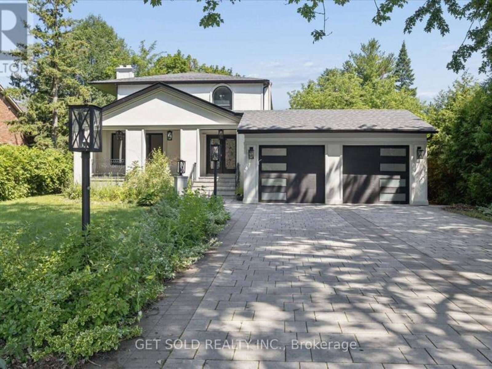 156 DUNCAN ROAD, Richmond Hill, Ontario L4C 6J8