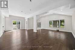 156 DUNCAN ROAD | Richmond Hill Ontario | Slide Image Seven