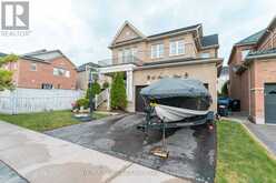 62 BROOKVIEW DRIVE | Bradford West Gwillimbury Ontario | Slide Image Five