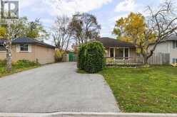 65 OTTAWAY AVENUE | Barrie Ontario | Slide Image Three