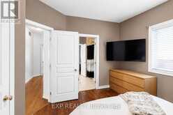 16 DOWNING STREET | Binbrook Ontario | Slide Image Nineteen