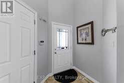 16 DOWNING STREET | Binbrook Ontario | Slide Image Four
