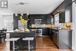 818 POPLAR AVENUE | Georgina Ontario | Slide Image One