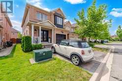 37 LACEBARK COURT | Brampton Ontario | Slide Image Three