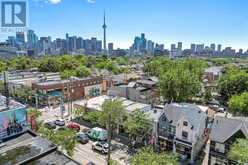 819 DUNDAS STREET W | Toronto Ontario | Slide Image Three