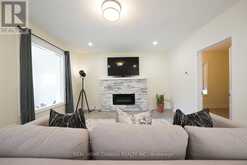 5262 KITCHENER STREET | Niagara Falls Ontario | Slide Image Six
