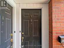 14 - 660B WELLINGTON STREET W | Toronto Ontario | Slide Image Four