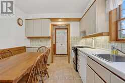 81 FLORA DRIVE | Toronto Ontario | Slide Image Twelve