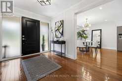 18 OAK LEA CIRCLE | Markham Ontario | Slide Image Five
