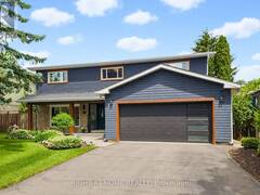 18 OAK LEA CIRCLE Markham Ontario, L3P 3M5