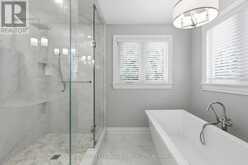 366 AMBERLEE COURT | Newmarket Ontario | Slide Image Sixteen