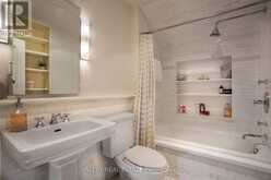 270 INDIAN ROAD | Toronto Ontario | Slide Image Thirty-two