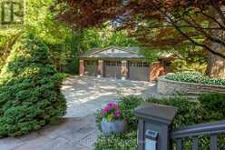 270 INDIAN ROAD | Toronto Ontario | Slide Image Forty-four