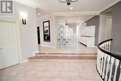 20 CRESCENT HILL DRIVE N | Brampton Ontario | Slide Image Nine