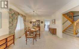 298 ROXTON DRIVE | Waterloo Ontario | Slide Image Eight