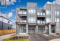 2 WYN WOOD LANE | Orillia Ontario | Slide Image One