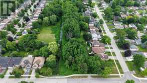 15 ENGLISH DRIVE | New Tecumseth Ontario | Slide Image Seventeen