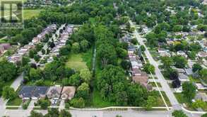 15 ENGLISH DRIVE | New Tecumseth Ontario | Slide Image Three
